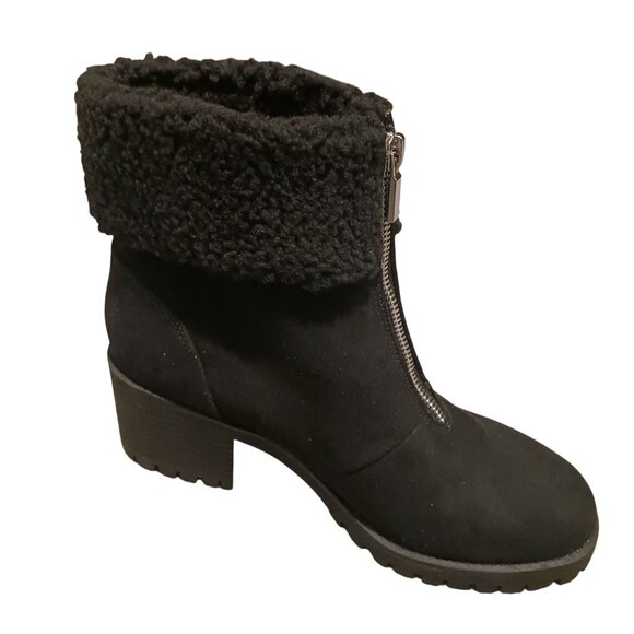 NEW Style & Co Biancaa Faux Suede Lug Sole Booties Black Size 8.5 Front Zipper - Picture 9 of 13
